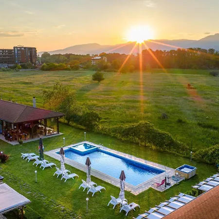 Bendida Village Case de vacanță Pavel Banea